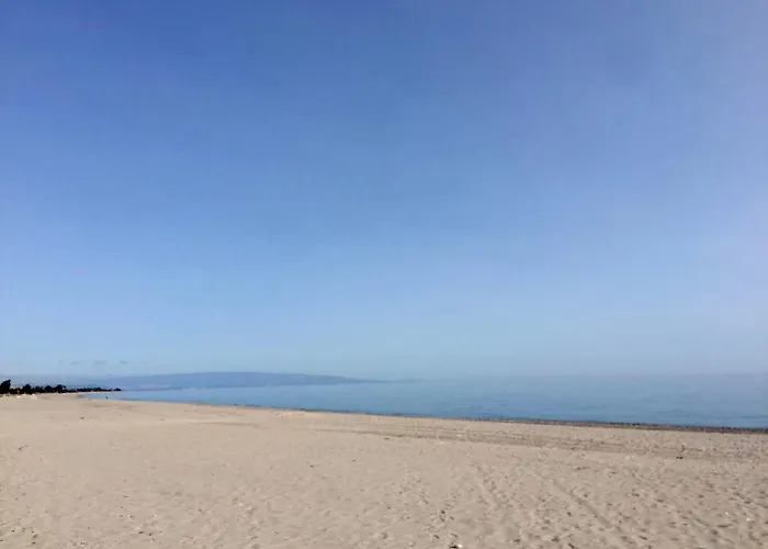 Alba Splendente Santa Caterina Dello Ionio Marina